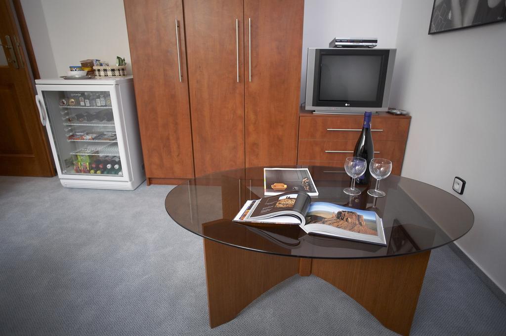 Pension Konopiste Benesov  Zimmer foto